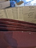 Pas ścierny - papier maszynowy 910x2150 P040 WPF520 - WYPRZEDAŻ!!! (wgniecenie przy krawędzi)